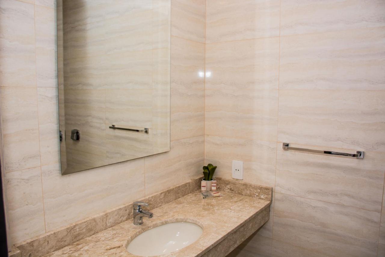 Serpyl Plaza Hotel Encarnación Kültér fotó