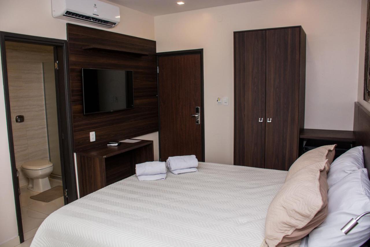 Serpyl Plaza Hotel Encarnación Kültér fotó